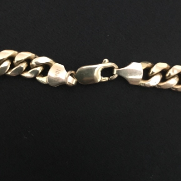 10Karat Italian Yellow Gold Necklace